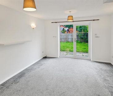 2 bedroom semi-detached house to rent - Photo 2
