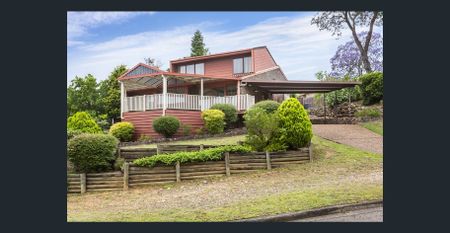 Four-bedroom family home in peaceful location - Photo 3