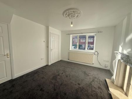 3 bedroom property to rent - Photo 2