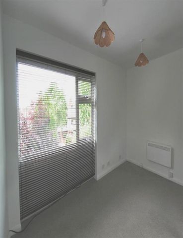1 Bedroom Apartment Available Arranging tenancy - Photo 2