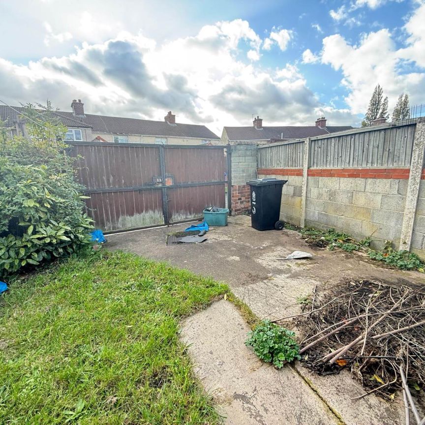 Deacon Crescent, Doncaster. DN11 0SY - Photo 1