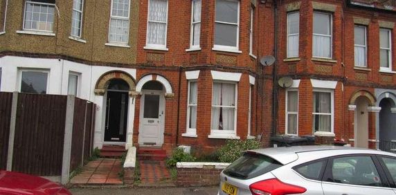 South Road, Herne Bay, CT6 - Photo 2