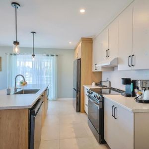 🏡 Grand 5½ Style Condo Construction 2024 – Drummondville - Photo 2