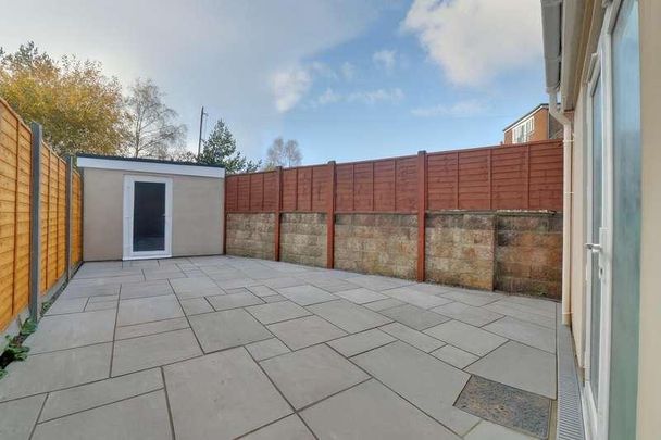 Stride Avenue, Baffins, Portsmouth, PO3 - Photo 1