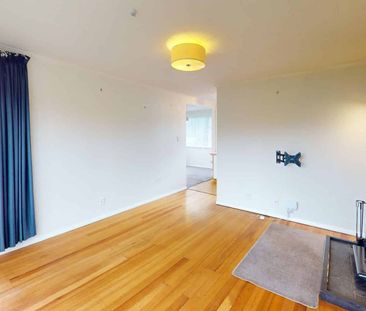 Raumati South - 3 Bedrooms - Photo 3