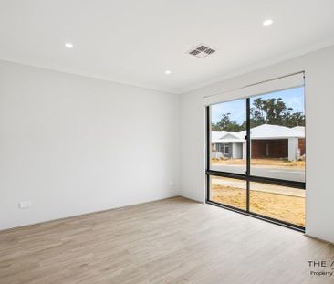 Modern Family Living in the Heart of Wellard - Photo 2