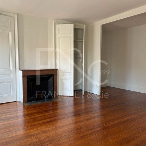 T1 de 50m² - Cours Gambetta Lyon 3ème - Photo 1