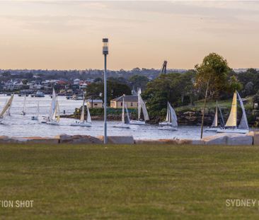 APARTMENT RICH IN HERITAGE CHARM | Furnished - Photo 6