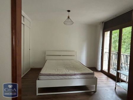 Appartement à louer 4 pièces 68.15m² - Photo 3
