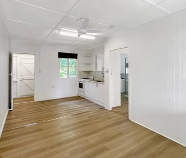 Renovated Unit in Newtown - Photo 4