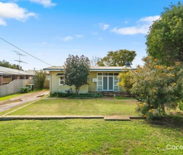 Coastal Comfort at 50 Wyeree Road, Mandurah - Photo 2