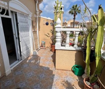 Ref.7218 Duplex with 2 bedrooms in Villamartin - Photo 3