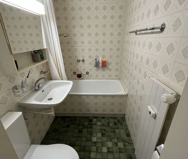 Spacious layout – good location - Photo 4