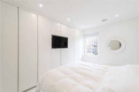 3 bedroom flat to rent - Photo 4