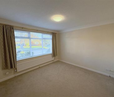 3 bedroom detached house to rent - Photo 6