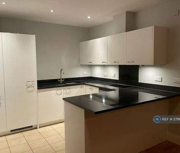 1 bedroom flat to rent - Photo 4