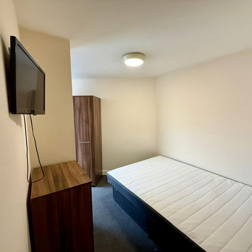 Henry Street, Liverpool, L1 - Photo 1