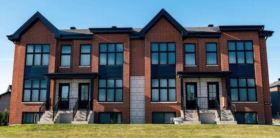 Nouvelle Maison de ville locative à L'Assomption - Photo 2