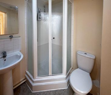 Studio to rent - Photo 6