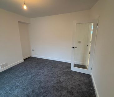 Glan yr Afon - Photo 1