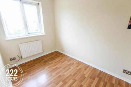 Lord Nelson Street - Warrington - WA1 - Photo 5