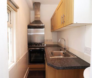 1 bedroom ground floor flat to rent - Photo 1