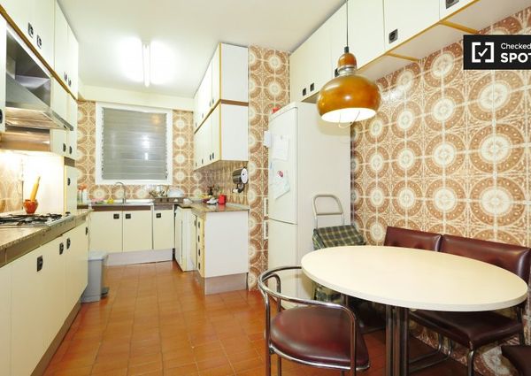 Mieszkanie na wynajem - 120 m² - 5 pokoi Barcelona Katalonia