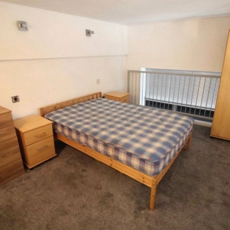 Room in a Shared Flat, Connect House, M4 - Photo 1