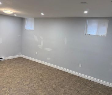 For Lease - 41 Coomer Crescent, Ajax, Ontario - Photo 4