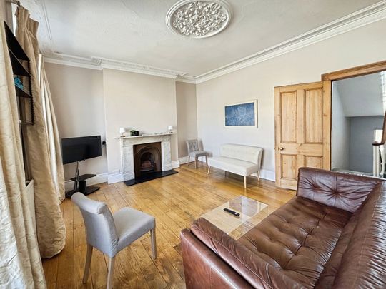 Stanlake Road, London, W12 7HE - Photo 1