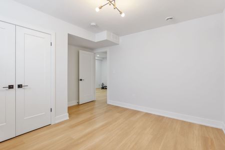 For Lease - 7386 SPLENDOUR Drive Unit# Lower, Niagara Falls, Ontario - Photo 2