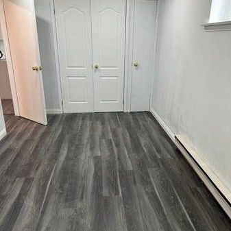 Bright Spacious, Fully renovated 1 Bed Basement Apt @ Great Location - Photo 3