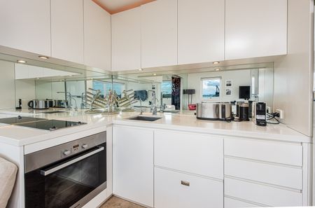 52/8 Wylde Street, Potts Point NSW 2011 - Apartment For Rent | Domain - Photo 3