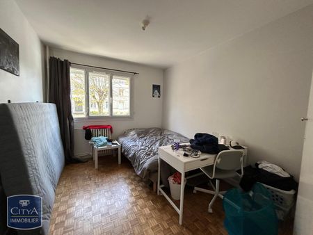 Location Appartement 4 pièces 75m² ANGERS 49000 - Photo 4