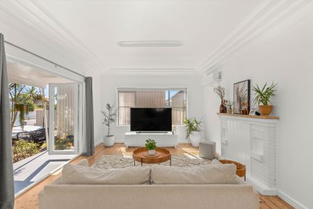 74 James Street, Charlestown NSW 2290 - House For Rent | Domain - Photo 2