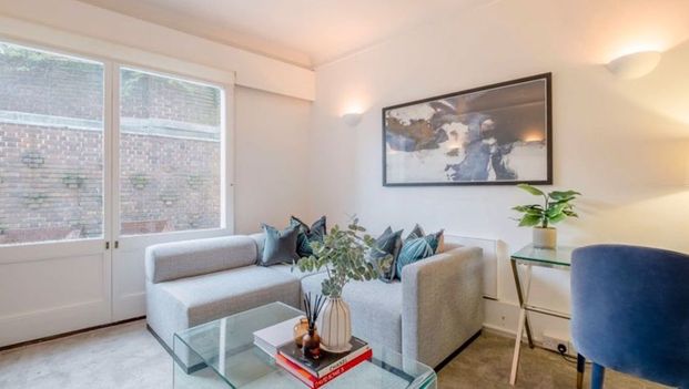 Park Road, St Johns Wood, London, NW8 7HY - Photo 1