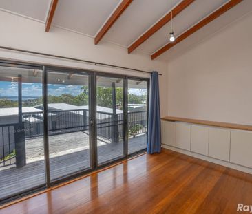 3 BEDROOM HOME WITH BEAUFITUL VIEWS!! - Photo 3