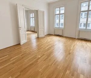 Stilaltbau mit Stuckaturen und Flügeltüren in Citylage, nächst Urania - Foto 1