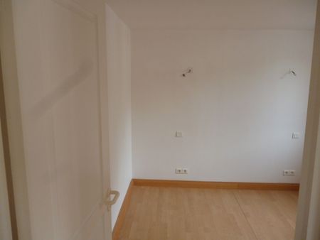 À louer à Amiens, proche centre ville : Type III en duplex - Photo 3