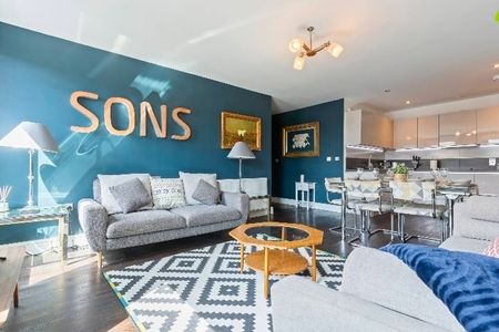 3 Bed Flat, London, E8 - Photo 3