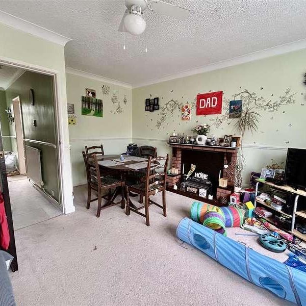 Woodford Court, Birchington, CT7 - Photo 1