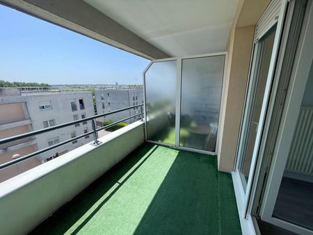Appartement Torcy 1 pièce(s) 29.90 m2 - Photo 2
