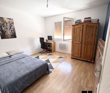 Location Maison 5 pièces 143m² - Photo 3