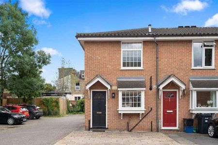 Greenstone Mews, Wanstead, E11 - Photo 2