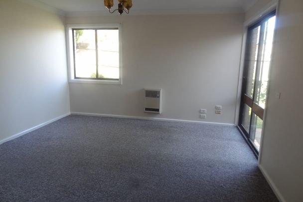SUPERB 2 BED UNIT, GREAT LOCATION - Photo 1