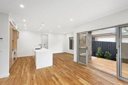 2/173 Bellevue Avenue, Rosanna - Photo 4