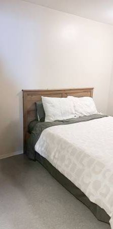 2-Bedroom Basement Suite for Rent in Kitsilano – Available March 15th! - Photo 1