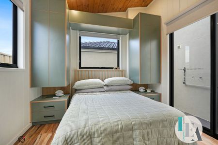 Brand New Furnished Tiny Home – Shell Cove - Photo 5