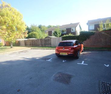 2 bedroom maisonette to rent - Photo 6