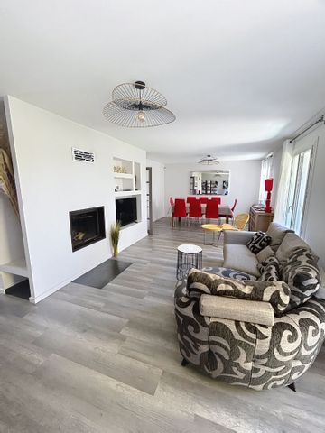 House - Photo 2